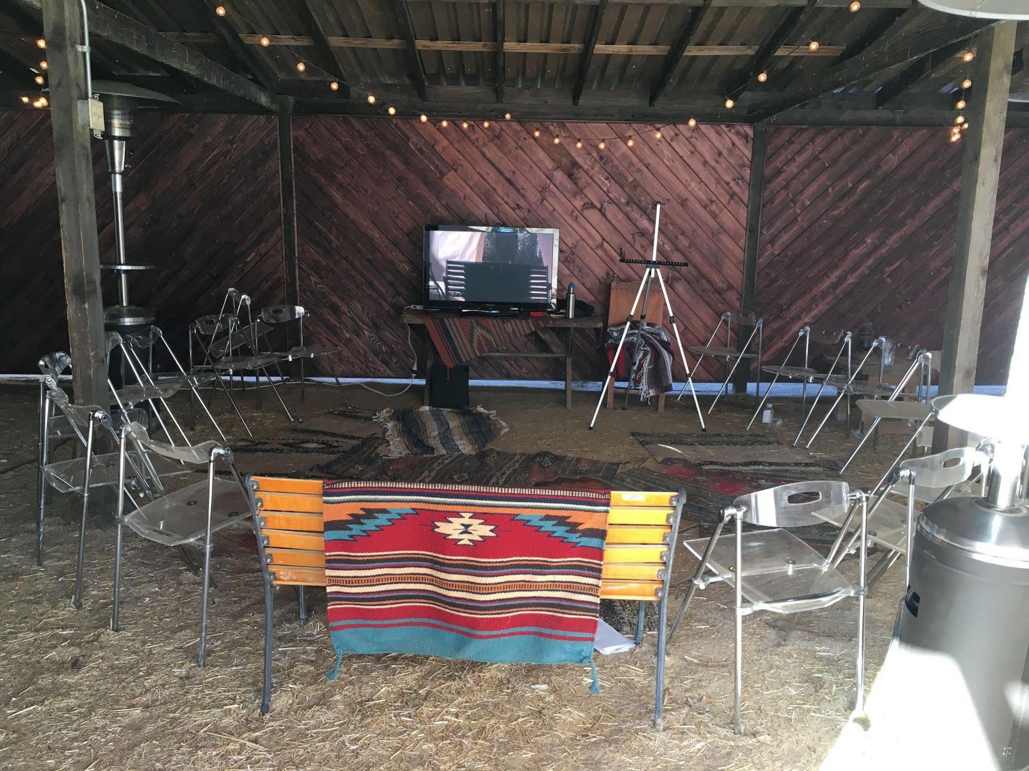 Pioneertown Motel エクステリア 写真